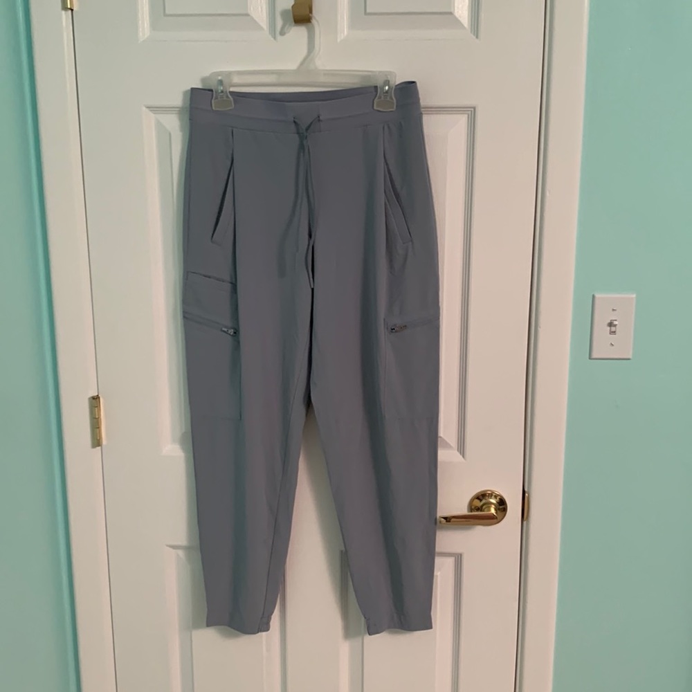 Athleta go far travel pant joggers